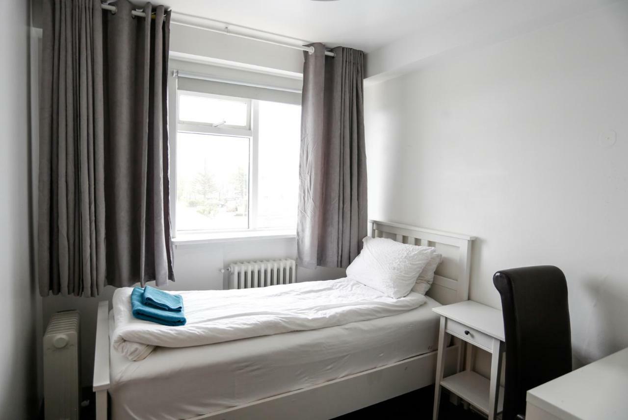 Guesthouse Summerday Reykjavík Dış mekan fotoğraf